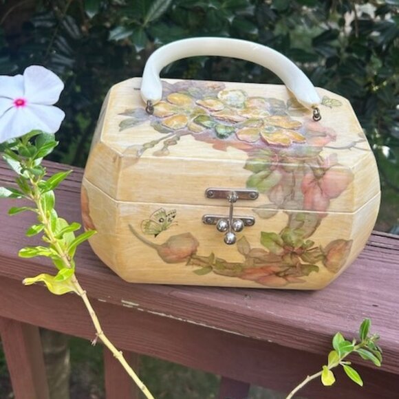 DECOUPAGE Octagon Handmade Flower Wood Lucite Handle PURSE - Picture 2 of 11